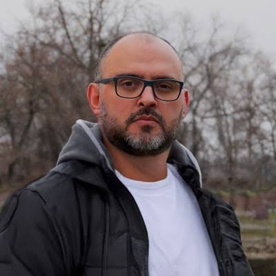 Retrato de Fred Azevedo, fundador da BETTEX